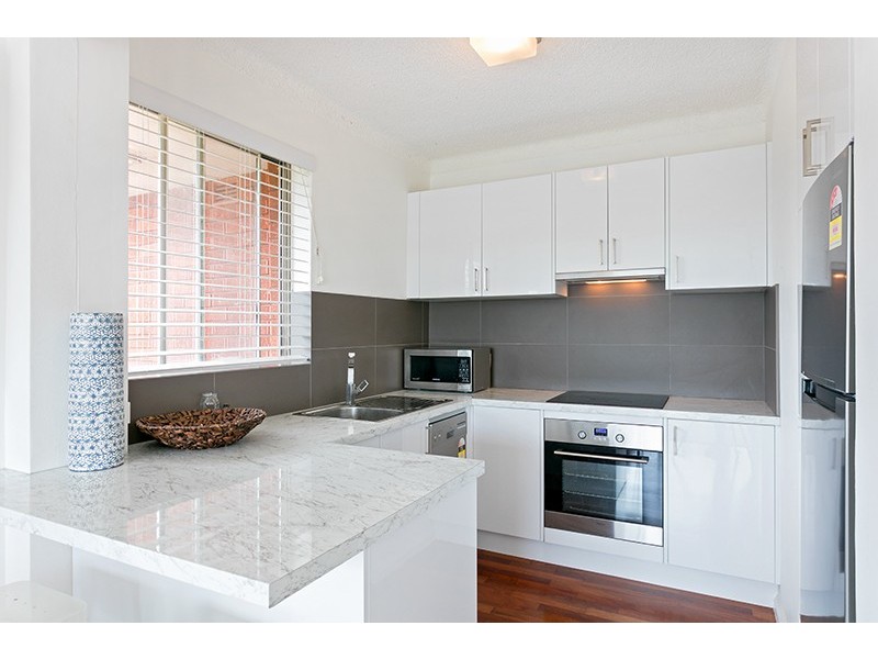 18/14 Campbell Parade, Manly Vale NSW 2093