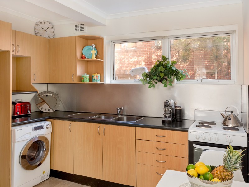 2/68 Howard Avenue, Dee Why NSW 2099
