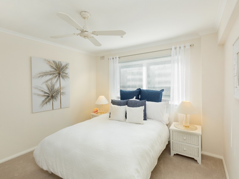 2/68 Howard Avenue, Dee Why NSW 2099