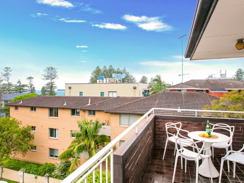 16/119 Oaks Avenue, Dee Why NSW 2099