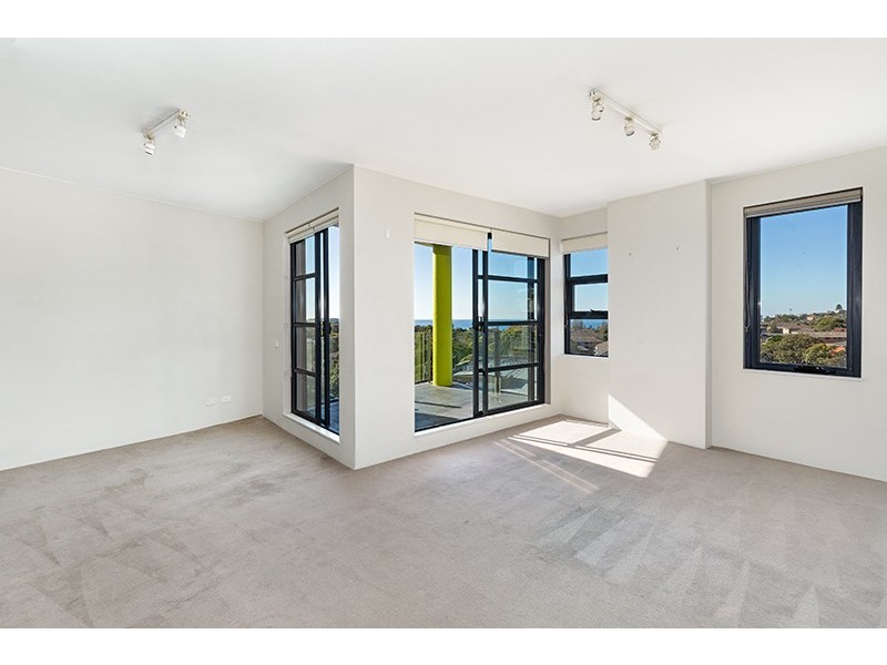 2096/1-5 Dee Why Parade, Dee Why NSW 2099