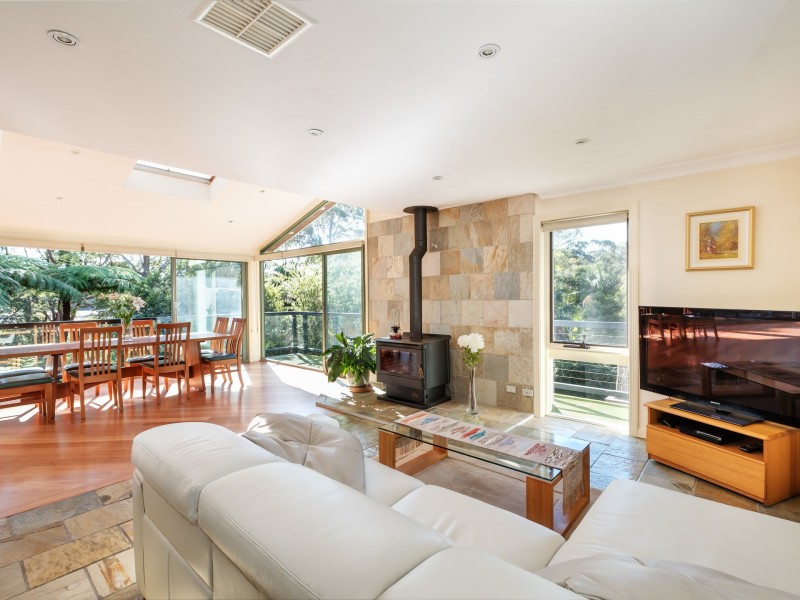 32 James Wheeler Place, Wheeler Heights NSW 2097