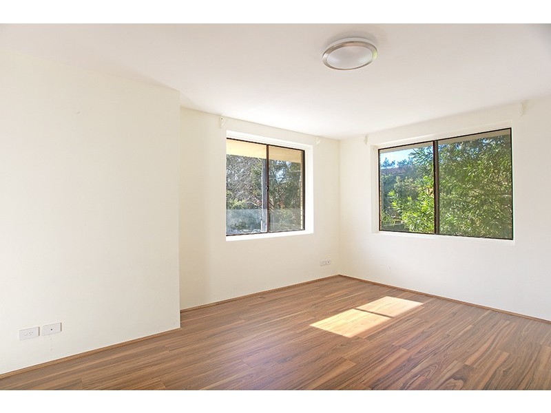 4/7 Lismore Avenue, Dee Why NSW 2099