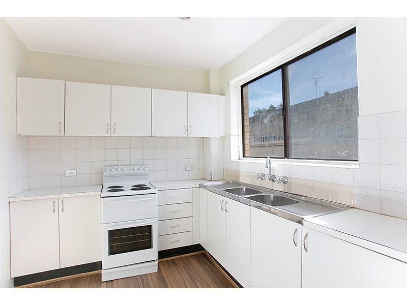 4/7 Lismore Avenue, Dee Why NSW 2099