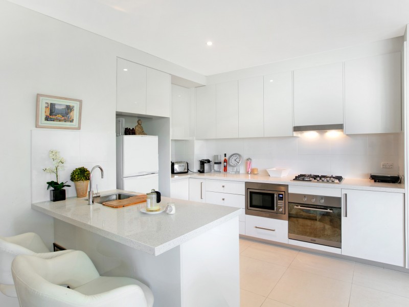 15/72-74 Pacific Parade, Dee Why NSW 2099