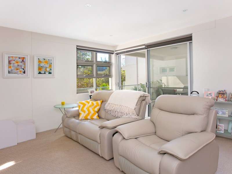 15/72-74 Pacific Parade, Dee Why NSW 2099