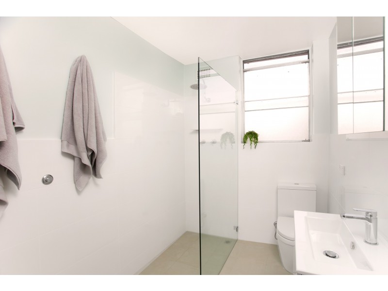 1/12 Regina Avenue, Brookvale NSW 2100