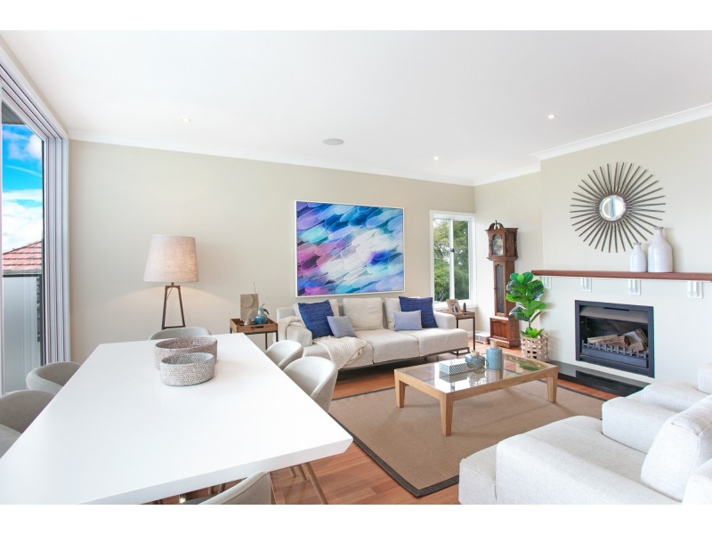 5 Parr Avenue, North Curl Curl NSW 2099