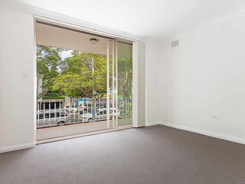 2/24 Pacific Parade, Dee Why NSW 2099