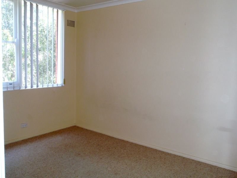 8/4-5 Kempsey Close, Dee Why NSW 2099