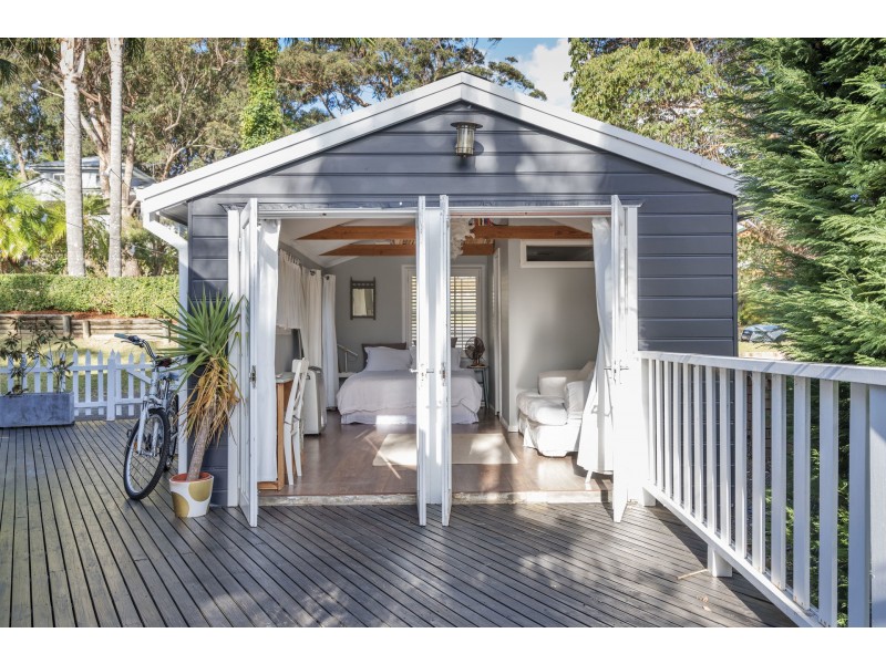 2 Awaba Place, Warriewood NSW 2102