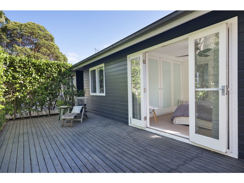 2 Awaba Place, Warriewood NSW 2102