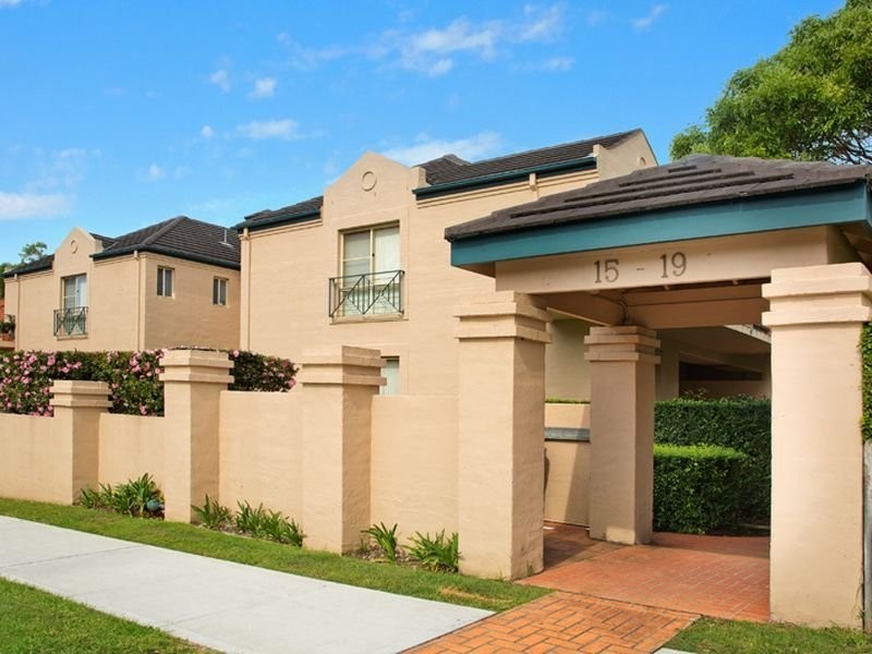 16/15 Gulliver Street, Brookvale NSW 2100