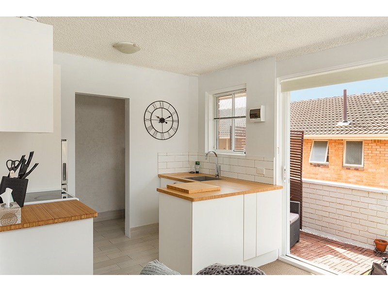 18/89 Pacific Parade, Dee Why NSW 2099