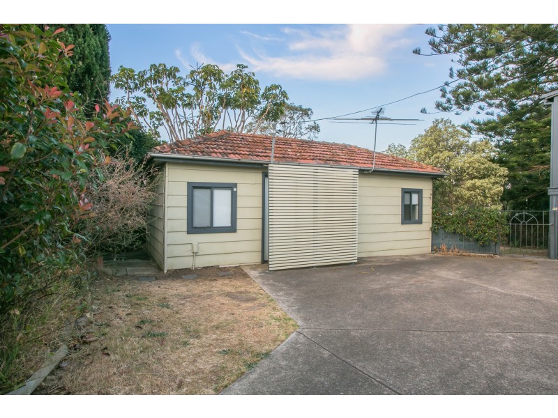 Flat/253 Warringah Road, Beacon Hill NSW 2100