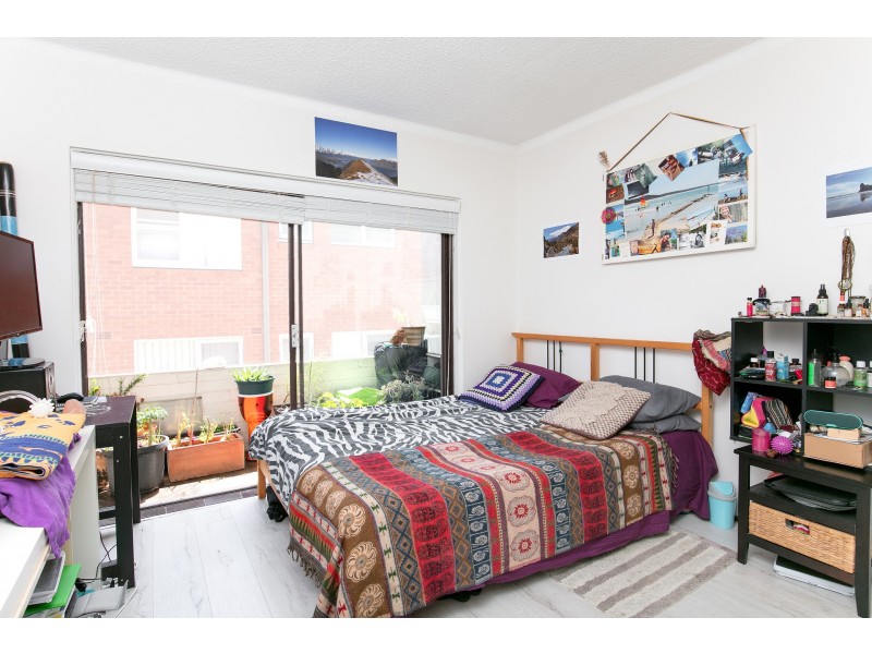 2/10 Wheeler Parade, Dee Why NSW 2099