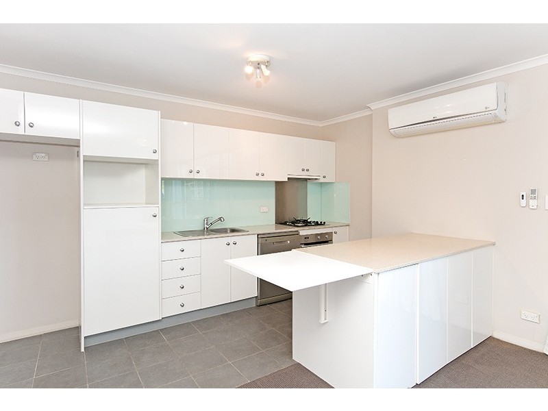 9/23 Howard Avenue, Dee Why NSW 2099