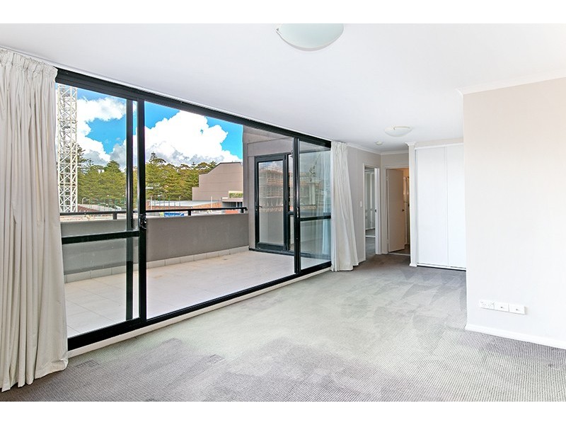 9/23 Howard Avenue, Dee Why NSW 2099
