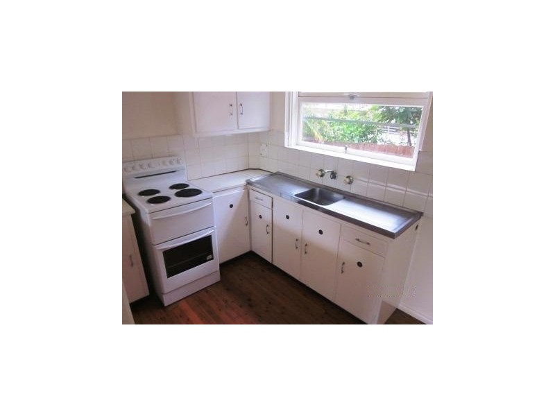 2/28 Wheeler Parade, Dee Why NSW 2099