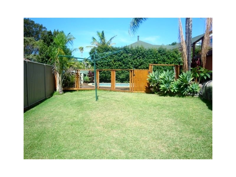 128 Parr Parade, Narraweena NSW 2099