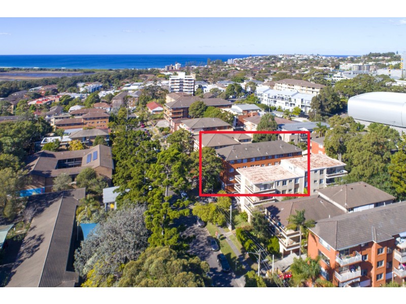 2/14 Regent Street, Dee Why NSW 2099