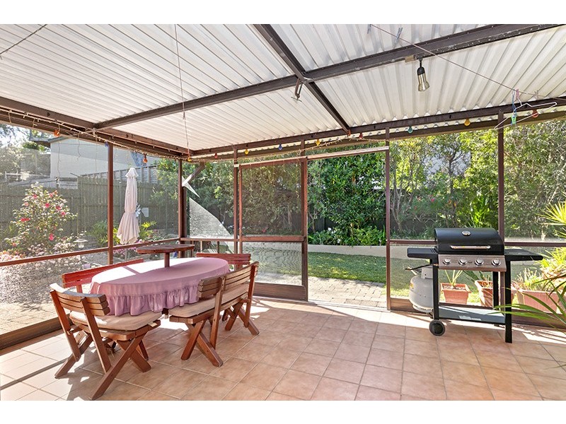 13 Coniston Street, Wheeler Heights NSW 2097