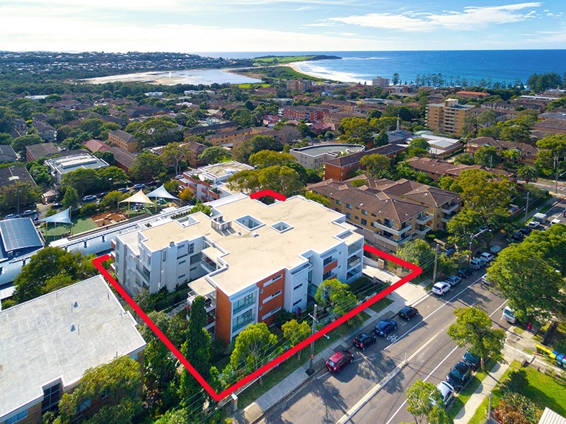 10/72-74 Pacific Parade, Dee Why NSW 2099