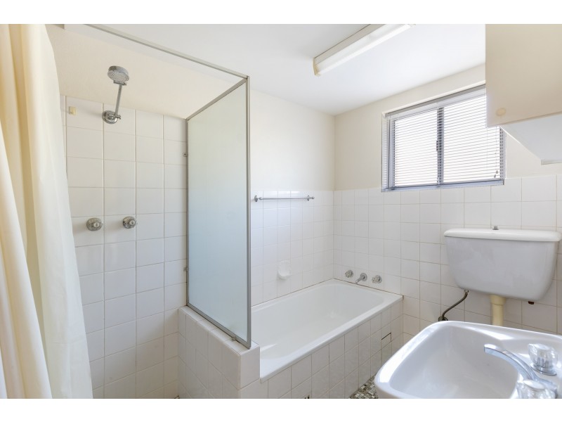 12/87 Pacific Parade, Dee Why NSW 2099