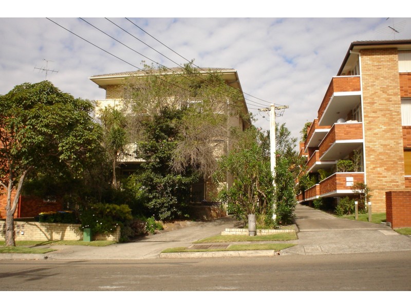12/87 Pacific Parade, Dee Why NSW 2099