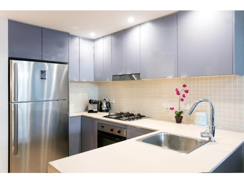 B5/31-37 Pacific Parade, Dee Why NSW 2099