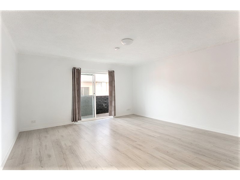 6/88 Wyadra Avenue, Freshwater NSW 2096