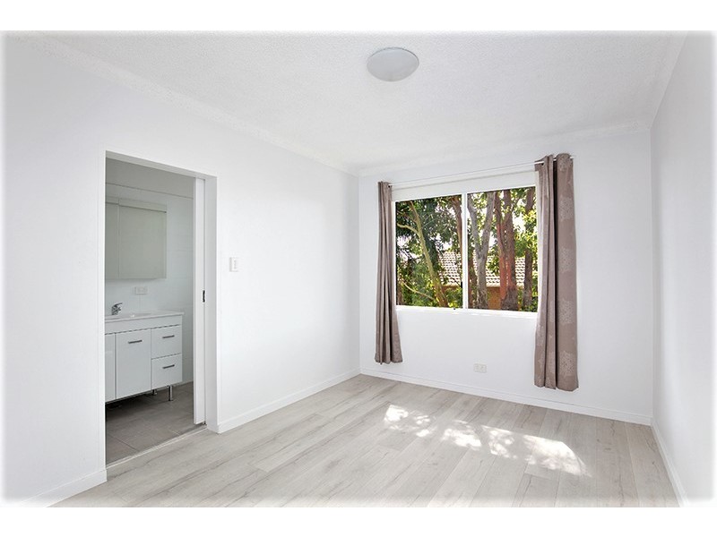 6/88 Wyadra Avenue, Freshwater NSW 2096