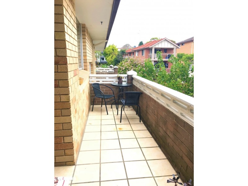 8/2 Lismore Avenue, Dee Why NSW 2099