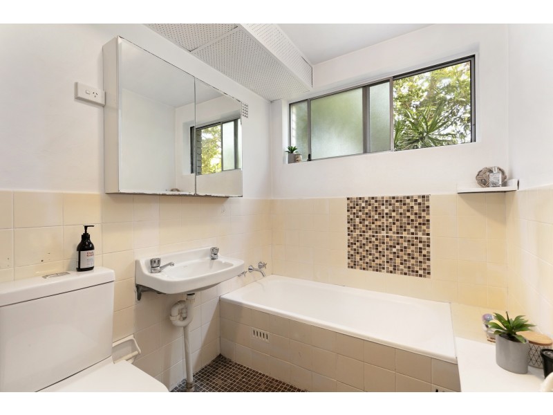 2/32-34 Lovett Street, Manly Vale NSW 2093