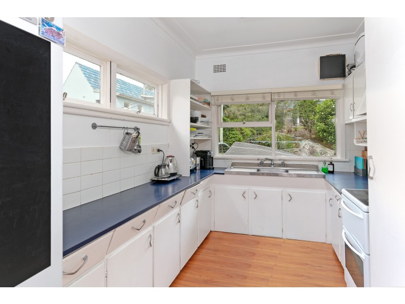 7 Painters Parade, Dee Why NSW 2099