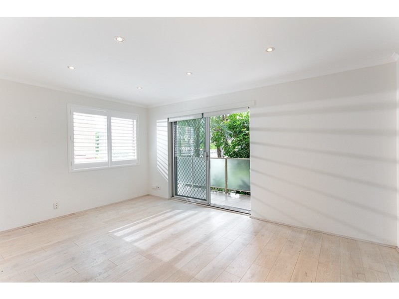 1/94 Howard Avenue, Dee Why NSW 2099