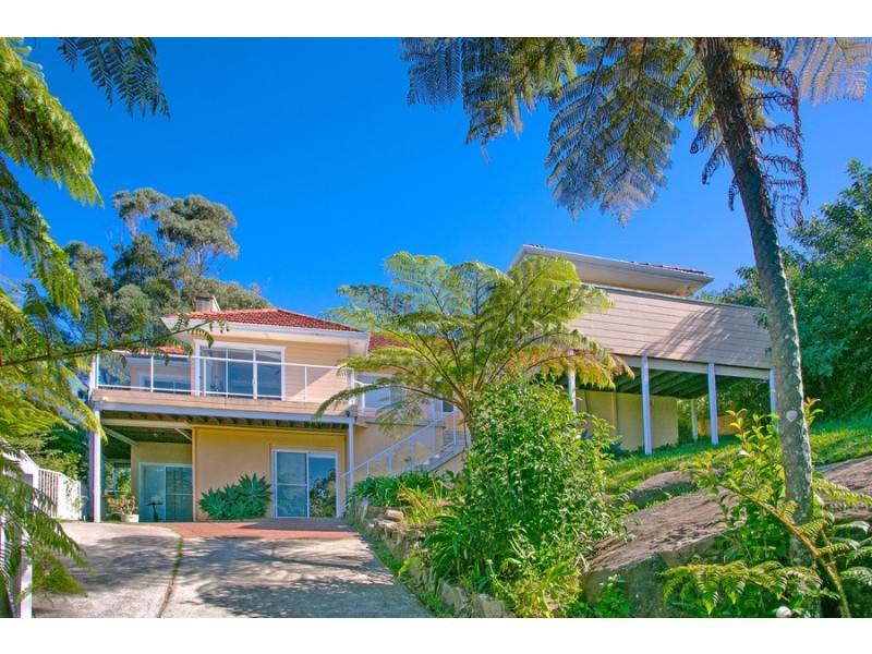 22 Connaught Street, Narraweena NSW 2099