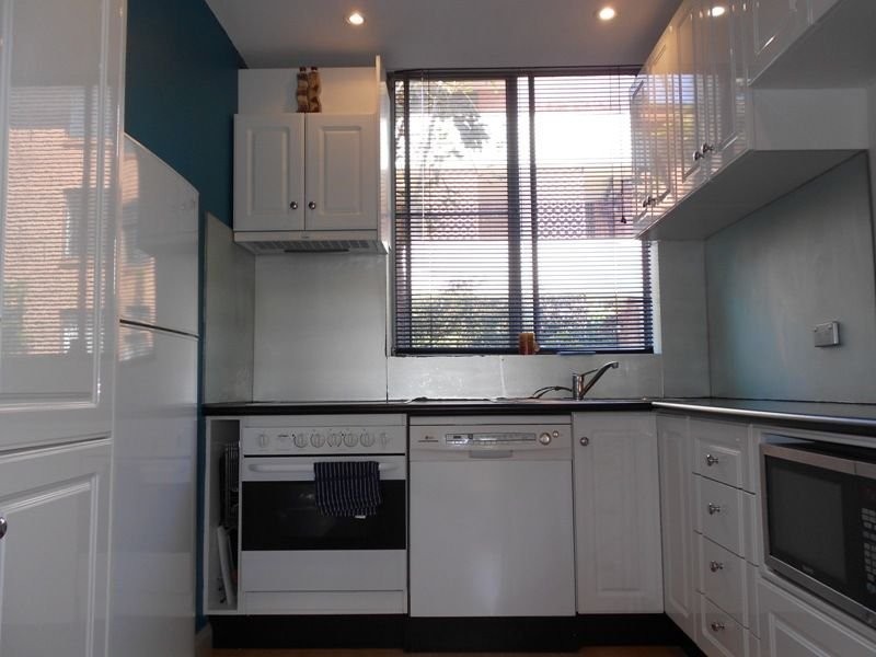 2/2 Avon Road, Dee Why NSW 2099