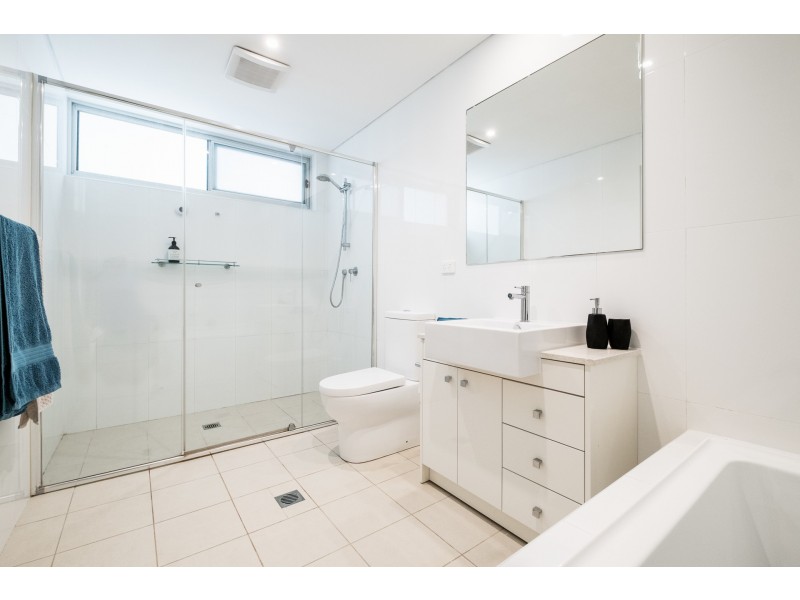 5/72-74 Pacific Parade, Dee Why NSW 2099