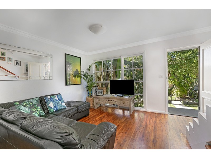 12/30a The Crescent, Dee Why NSW 2099