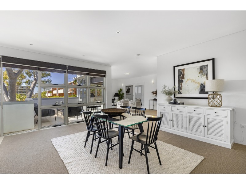 18/69-71 Oaks Avenue, Dee Why NSW 2099