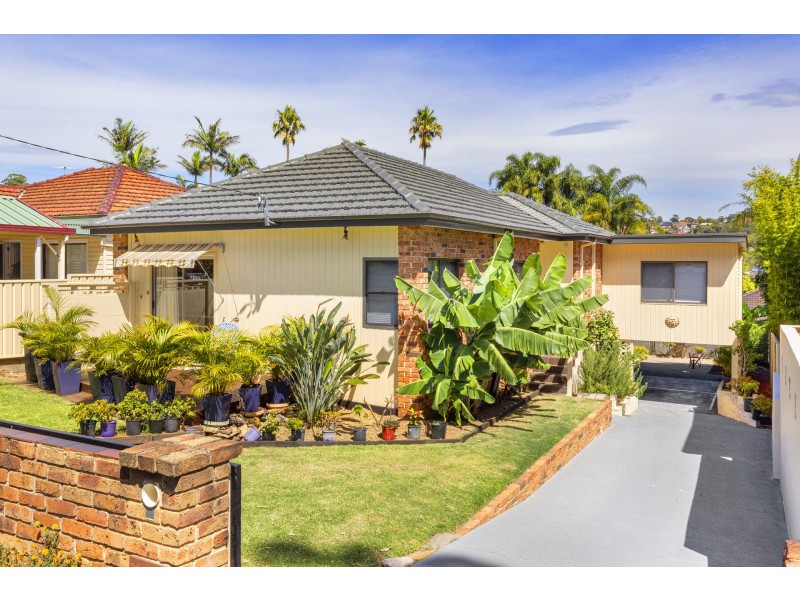 110 Waratah Parade, Narraweena NSW 2099