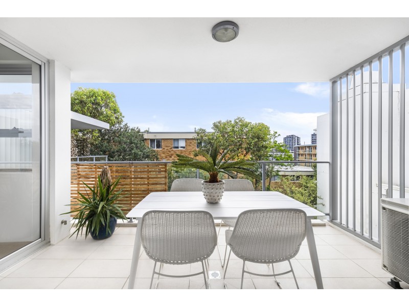 31/72-74 Pacific Parade, Dee Why NSW 2099