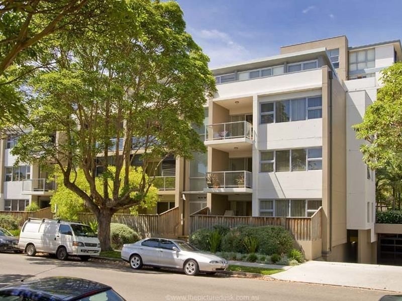 B35/31-37 Pacific Parade, Dee Why NSW 2099