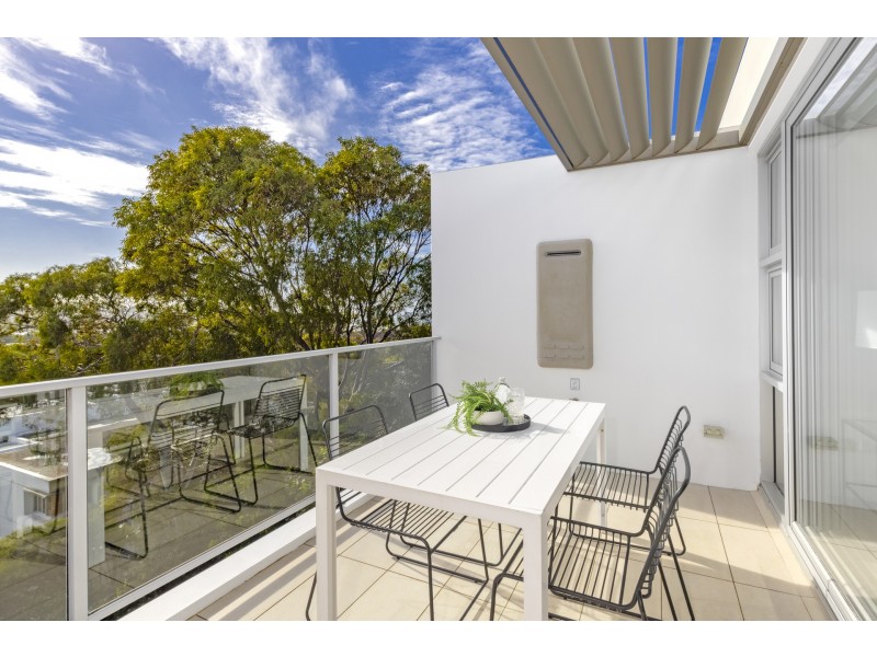 27/72-74 Pacific Parade, Dee Why NSW 2099