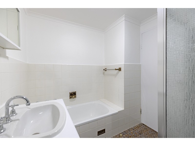 11/26-32 Boronia Street, Dee Why NSW 2099