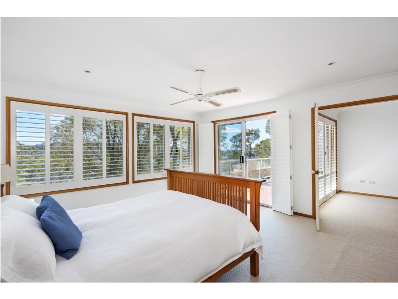 23 Kananook Avenue, Bayview NSW 2104