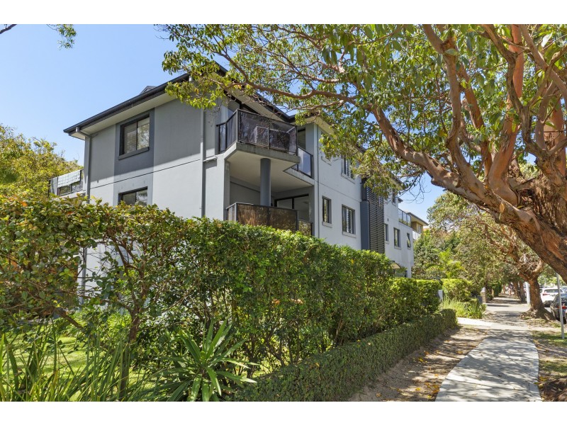 4/1 Clyde Road, Dee Why NSW 2099