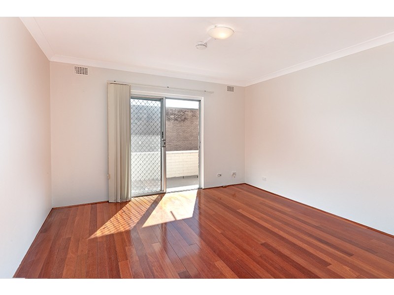 11/28 Howard Avenue, Dee Why NSW 2099
