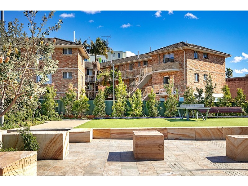 11/28 Howard Avenue, Dee Why NSW 2099